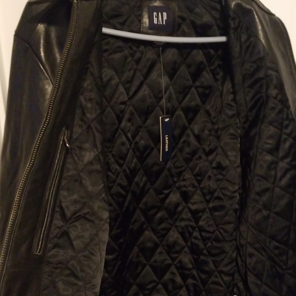 Leather Jacket - Picture 3 of 4